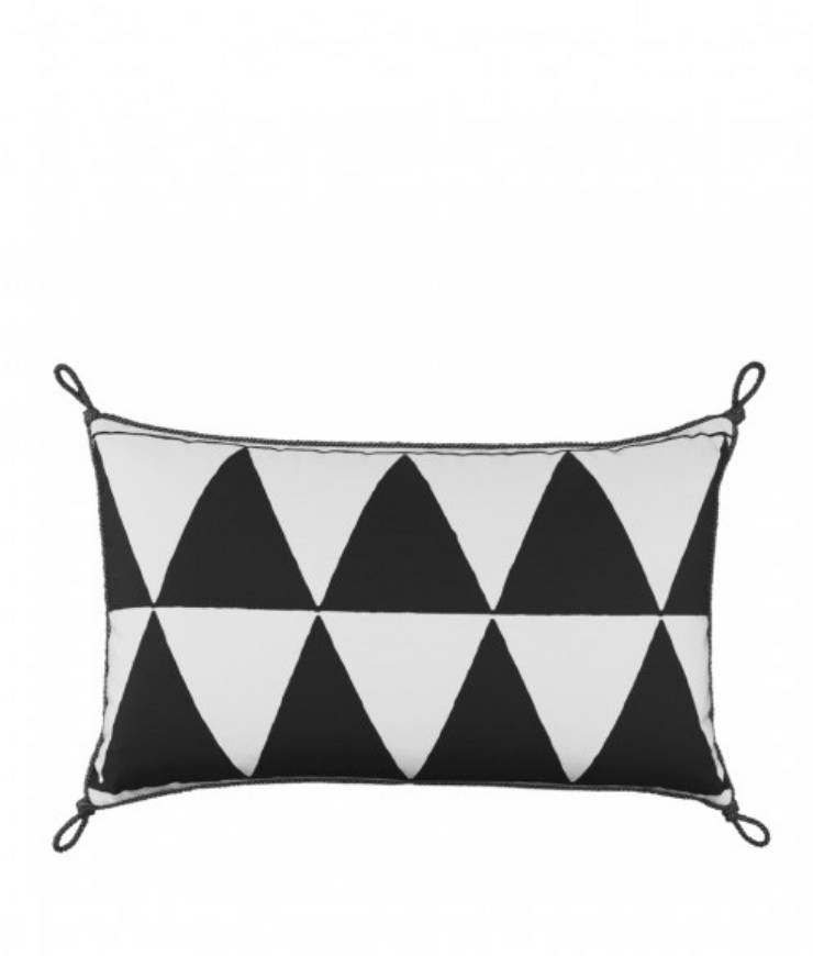 Picture of GABLES PILLOW - ONYX