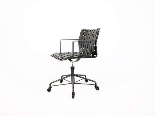 Picture of TASK CHAIR WITH ARMS